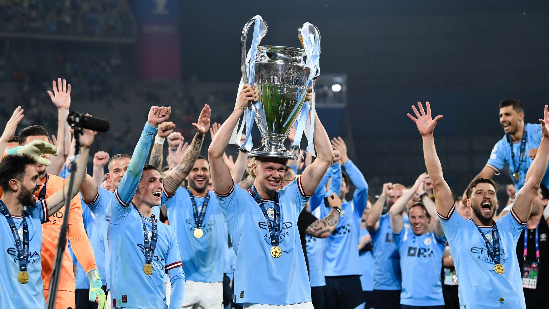 向世界展現 向世界展現